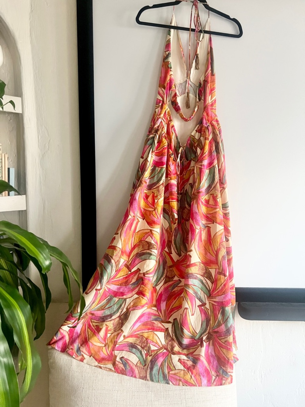 FARM Rio x Anthropologie Plunge-Neck Tropical Print Maxi Dress Size Medium NWT - Picture 4 of 13